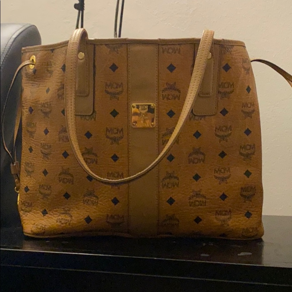 Mcm preloved cognac tote
